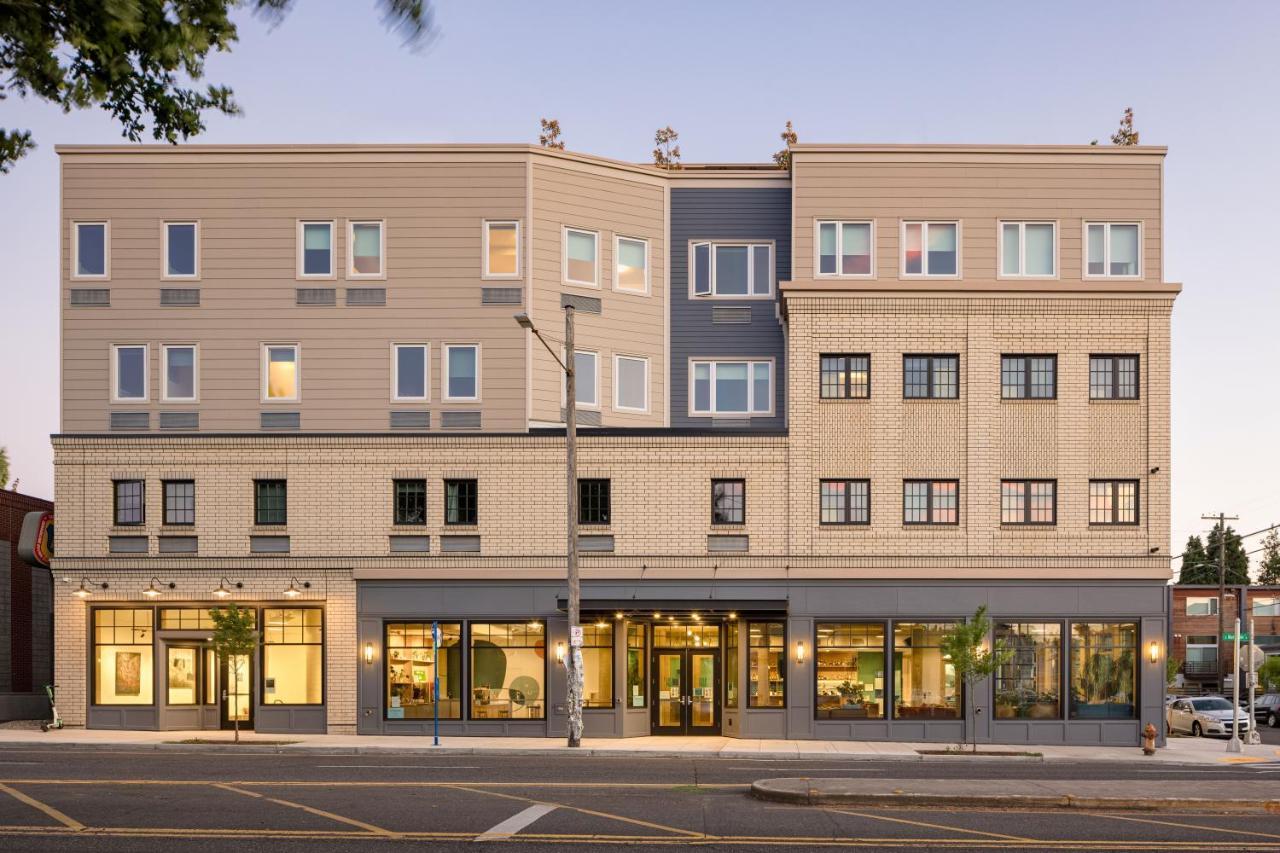 Lolo Pass Hotel Portland Exterior foto